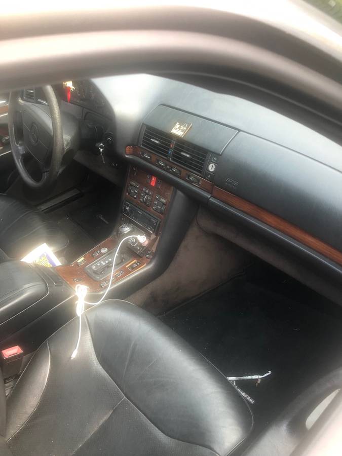 Mercedes-benz-Benz-s320-1995-black-3