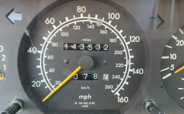 Mercedes-benz-E-class-1994-grey-grey-11