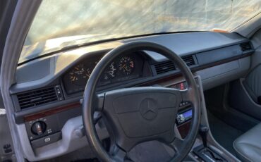 Mercedes-benz-E-class-1994-grey-grey-2