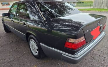 Mercedes-benz-E320-1994-Gray-21
