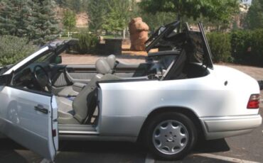 Mercedes-benz-E320-1995-White-2