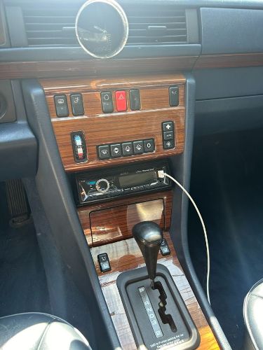 Mercedes-benz-E320-1995-White-Blue-6