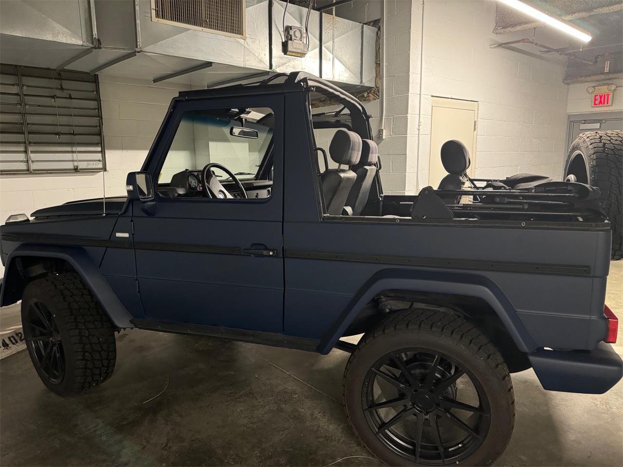 Mercedes-benz-G-wagon-1985-Blue-Grey-5