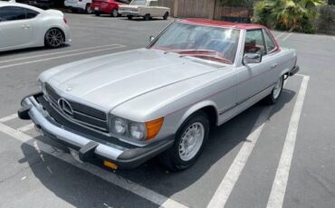 Mercedes-benz-Other-1976-Silver-Red-4