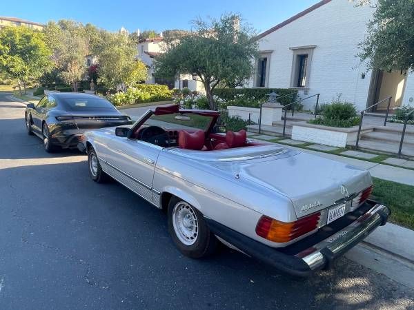 Mercedes-benz-Other-1976-Silver-Red-7