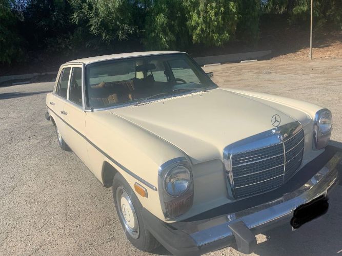 Mercedes-benz-Other-1976-Yellow-18