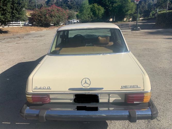 Mercedes-benz-Other-1976-Yellow-2