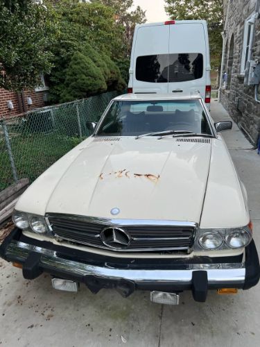 Mercedes-benz-Other-1976-Yellow-6