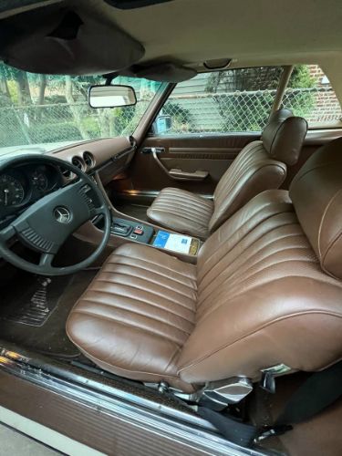Mercedes-benz-Other-1976-Yellow