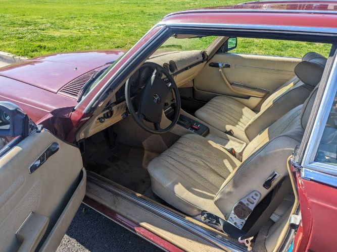 Mercedes-benz-Other-1977-Red-2