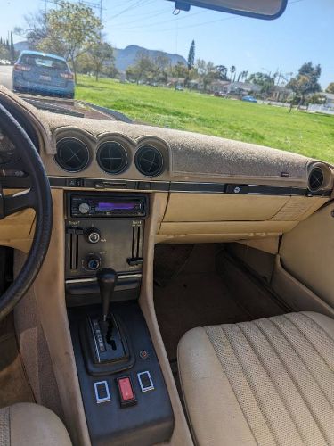 Mercedes-benz-Other-1977-Red-8