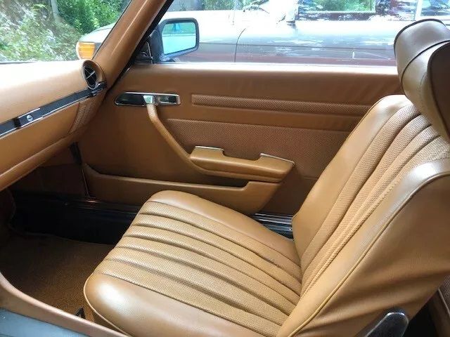 Mercedes-benz-Other-1977-Red-Tobacco-1