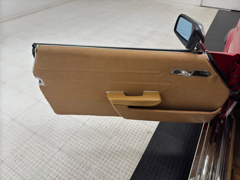 Mercedes-benz-Other-1977-Signal-Red-Tan-32