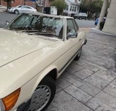 Mercedes-benz-Other-1979-Yellow-7