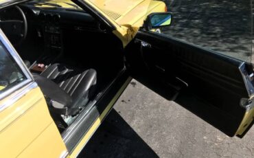 Mercedes-benz-Other-1980-Bright-Yellow-Black-Leather-11