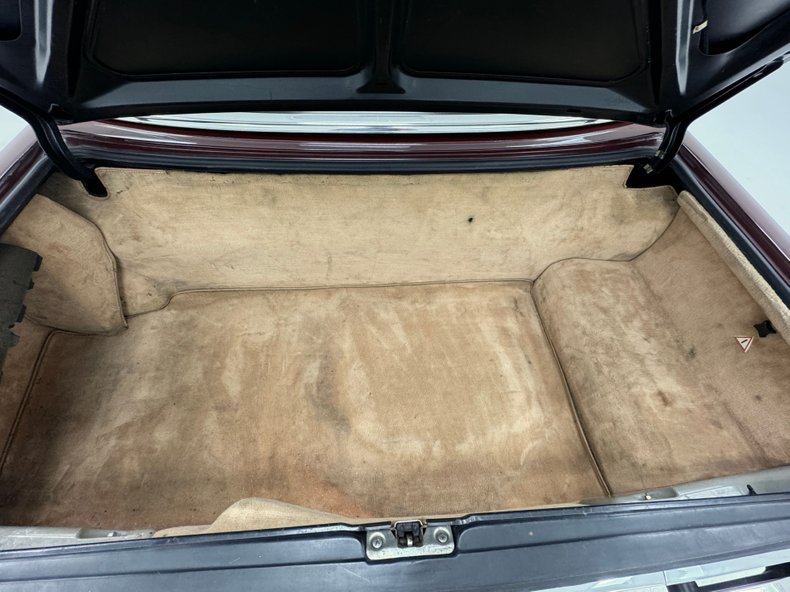 Mercedes-benz-Other-1981-Orient-Red-Tan-16