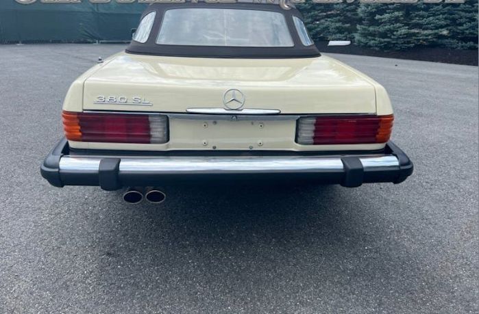 Mercedes-benz-Other-1982-Light-Ivory-Brown-leather-4