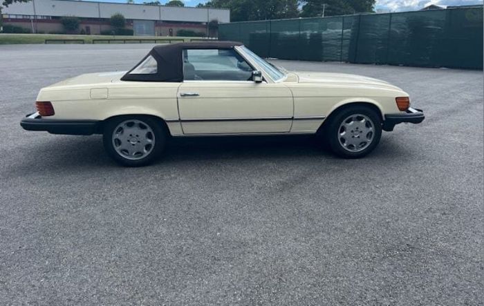 Mercedes-benz-Other-1982-Light-Ivory-Brown-leather-8