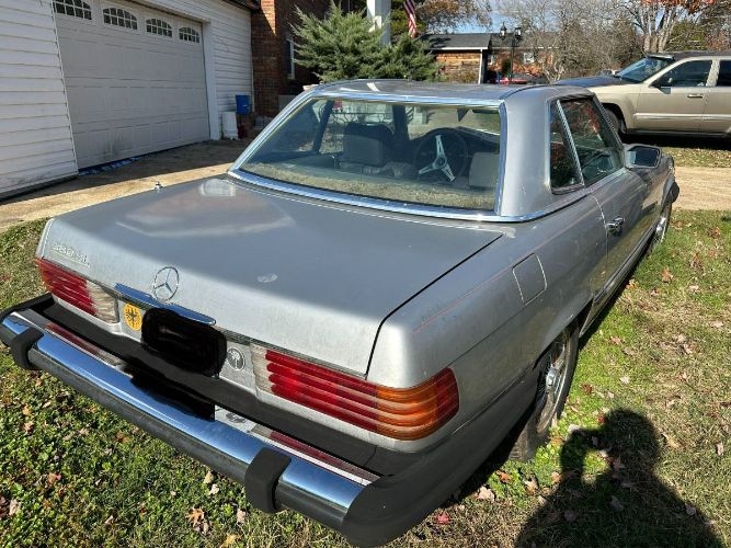 Mercedes-benz-Other-1982-Silver-2