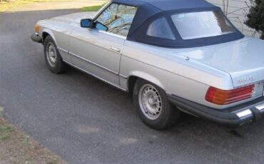 Mercedes-benz-Other-1983-Astral-Silber-Blue-Leather-2