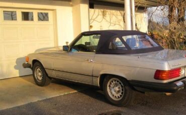 Mercedes-benz-Other-1983-Astral-Silber-Blue-Leather