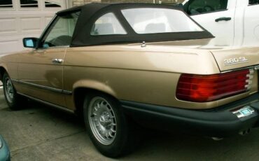 Mercedes-benz-Other-1983-Gold-Metallic-Brown-leather-5