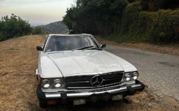 Mercedes-benz-Other-1985-White-Burgundy-Leather-10