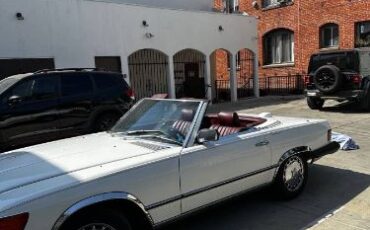 Mercedes-benz-Other-1985-White-Burgundy-Leather-11