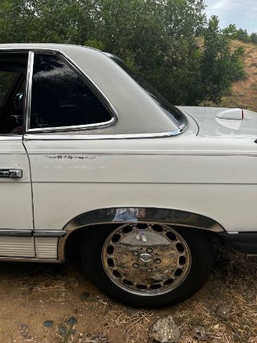 Mercedes-benz-Other-1985-White-Burgundy-Leather-13