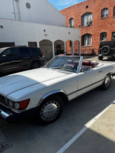 Mercedes-benz-Other-1985-White-Burgundy-Leather-9