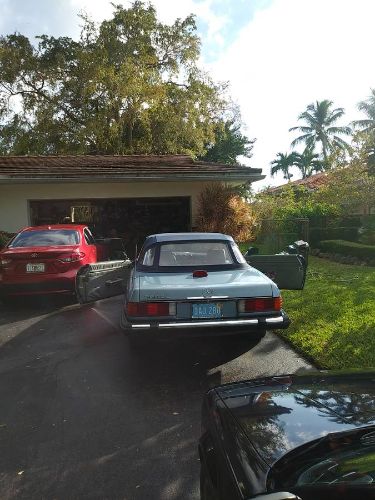 Mercedes-benz-Other-1986-Blue-2
