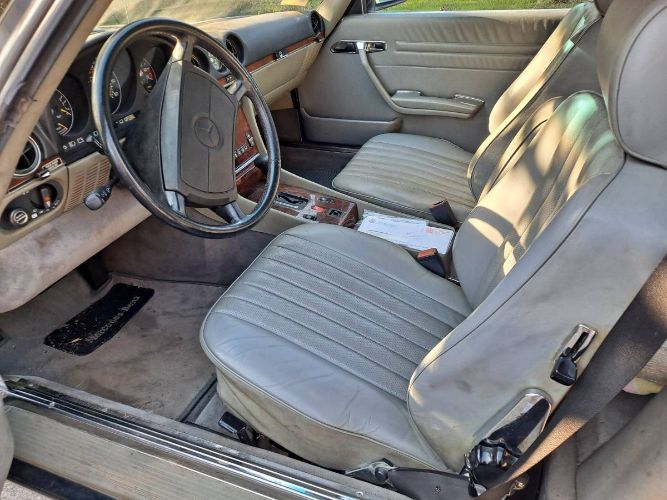 Mercedes-benz-Other-1986-Blue-3