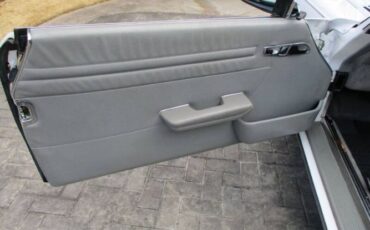 Mercedes-benz-Other-1987-Artic-White-Gray-Leather-33