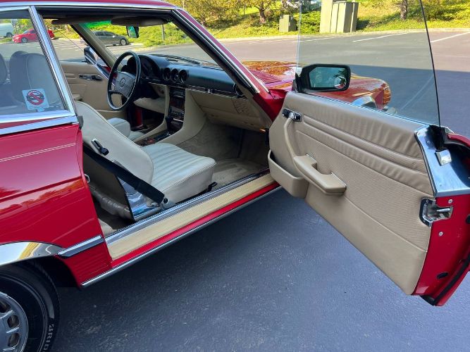 Mercedes-benz-Other-1987-Red-12
