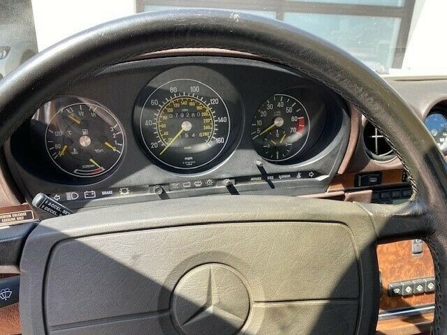 Mercedes-benz-Other-1987-White-Brown-9
