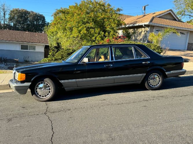 Mercedes-benz-Other-1988-Black-22