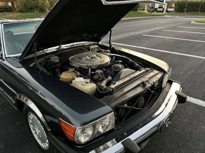 Mercedes-benz-Other-1988-Gray-Black-22