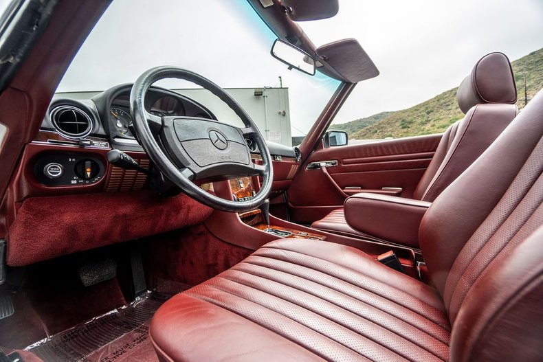 Mercedes-benz-Other-1988-White-Burgundy-Leather-10