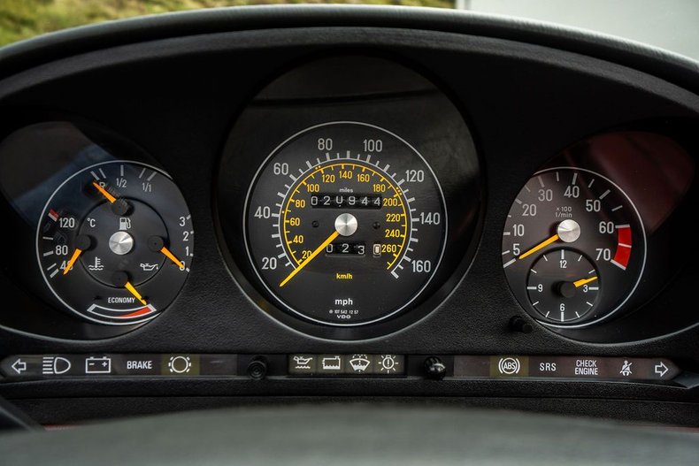 Mercedes-benz-Other-1988-White-Burgundy-Leather-11