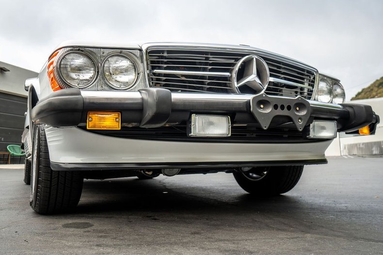 Mercedes-benz-Other-1988-White-Burgundy-Leather-33