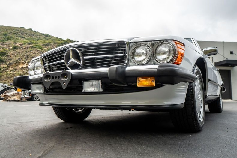 Mercedes-benz-Other-1988-White-Burgundy-Leather-35