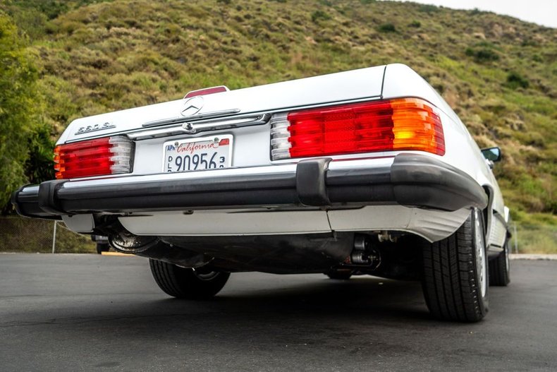 Mercedes-benz-Other-1988-White-Burgundy-Leather-37