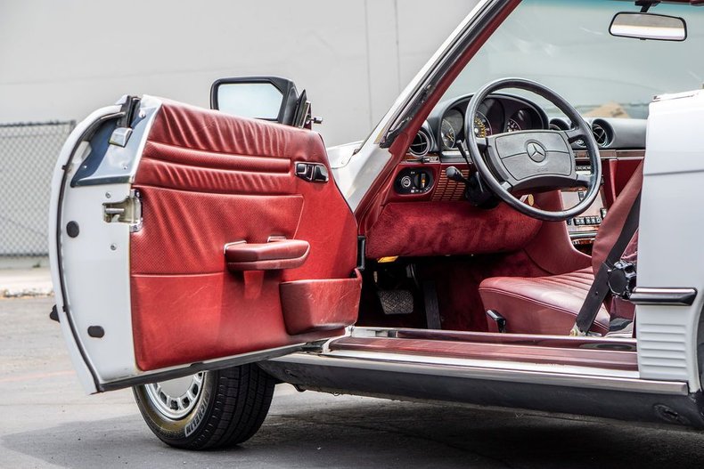 Mercedes-benz-Other-1988-White-Burgundy-Leather-7