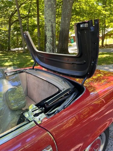 Mercedes-benz-Sl-1976-Red-Tan-7