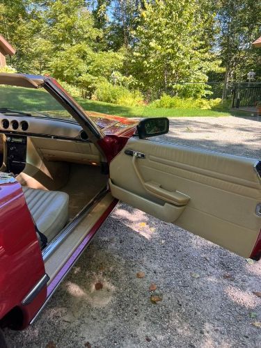 Mercedes-benz-Sl-1976-Red-Tan-8