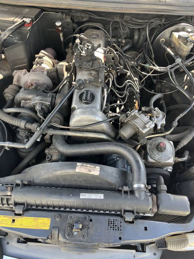Mercedes-benz-benz-300-300dt-diesel-1985-blue-3