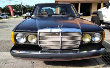 Mercedes-benz-benz-300-300dt-diesel-1985-blue