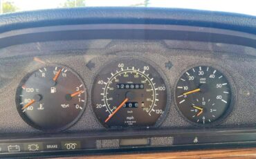 Mercedes-benz-benz-300-diesel-1983-black-11