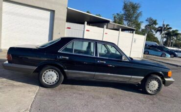 Mercedes-benz-benz-300-diesel-1983-black-4