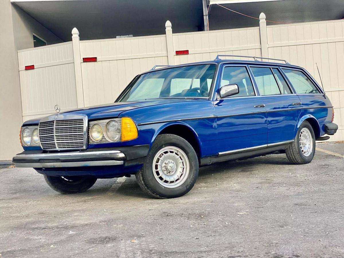 Mercedes-benz-benz-300-diesel-1985-blue-17